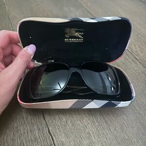 Burberry Black Sunglasses with Check Case | Burberry B4105-M 3346/8g
